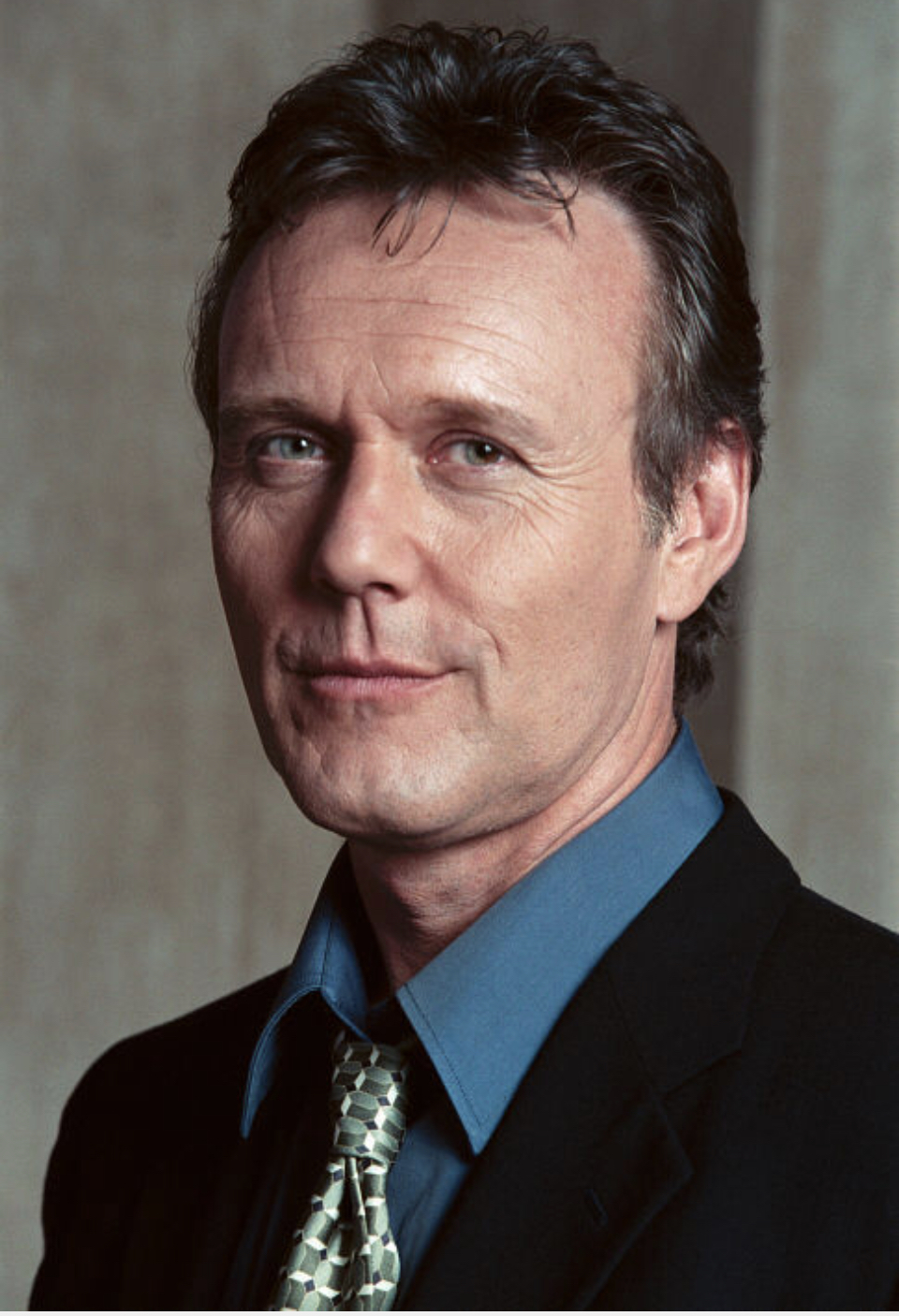 A happy 68th birthday to Buffy the Vampire Slayer s Rupert Giles (who goes by the pseudonym Anthony Head ). 