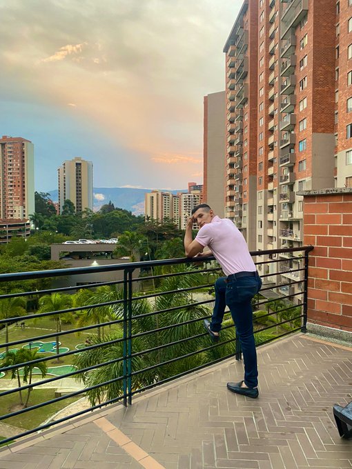 My city 🌆 https://t.co/NiByyLABfa<a href="/tag/model"class="tags"><span>#model</span></a><a href="/tag/dude"class="tags"><span>#dude</span></a><a href="/tag/aesthetic"class="tags"><span>#aesthetic</span></a><a href="/tag/stuff"class="tags"><span>#stuff</span></a>