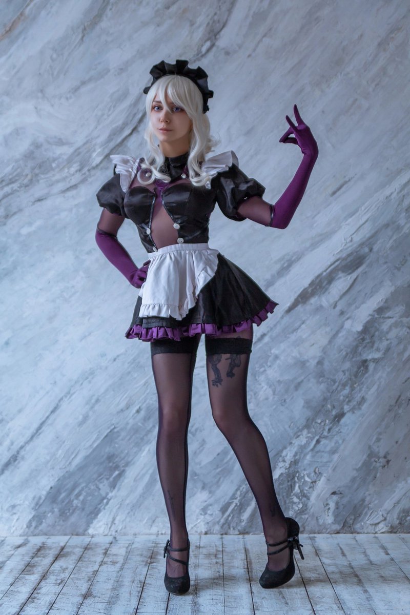 whiteanglerfish's tweet photo. Purple maid 💜 https://t.co/fXaEDea3wE
