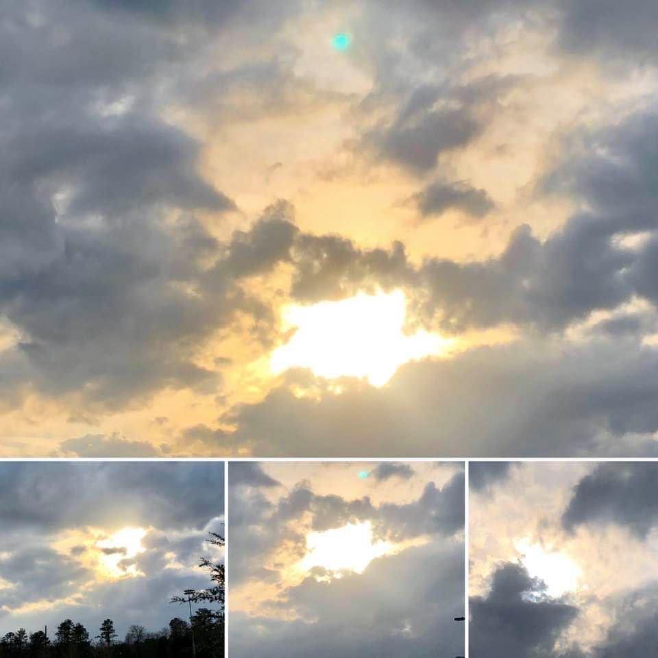 KatieRParham's tweet photo. Beautiful #Sanctuary #Sunday #AngelRay miles ~ “We shall find peace. We shall hear angels. We shall see the sky sparkling with diamonds.” ~ Chekhov ~ #AngelsWatchingOverMe #RunningBeforeTimeTookOurDreamsAway #CaptureTheMoment #LifeIsGood https://t.co/Cg4F1Bdtax