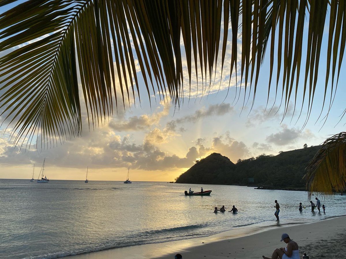 tanbarnaby's tweet photo. Finally in my happy place #stlucia #pigeonisland #saintlucia https://t.co/ZbuQxA3qlu