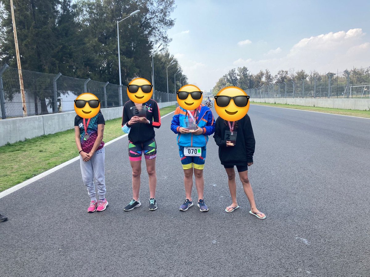 OmarHColin1's tweet photo. @adn40 @mauriciotabe @hdemauleon @VekaDuncan @mauriciotabe , urge nos des una cita, hoy ganaron para MH en juegosCDMX 16 medallas Tiro y 6 Triatlon, nos están corriendo a nuestros entrenadores y limitan los espacios para entrenar @GeoffreyRecoder @AlessandraRdlv  #PlanSexenal @AlcaldiaMHmx El deporte también es cultura. https://t.co/tRgjnvwXQW