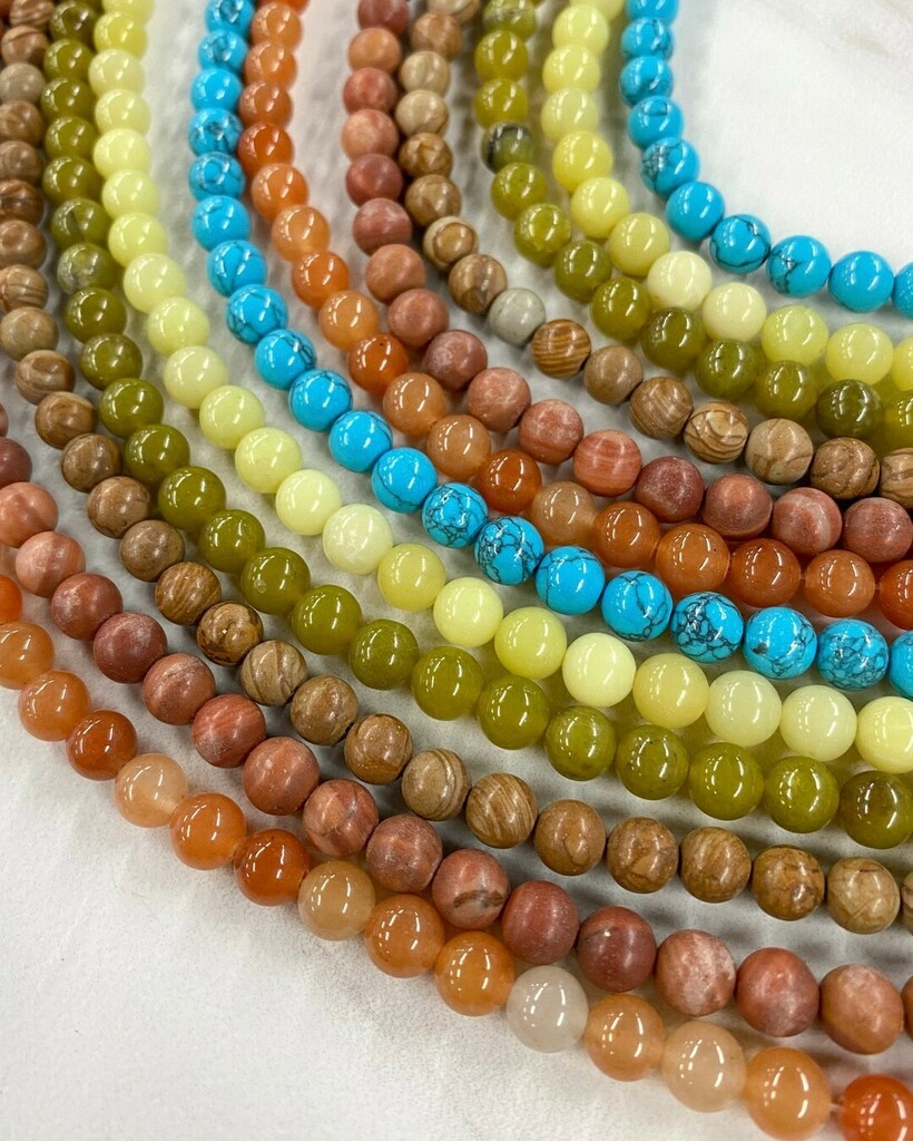 pocoInspired's tweet photo. These beautiful semi-precious strands remind us of a warm Caribbean sunset. Leave us a comment below if it reminds you of anything. ⬇️
.
.
.
.
Featured Items
-----------
8mm Aventurine Red 
8mm Malachite Red 
8mm Tigerskin Jasper
8mm New Olive Jade
8mm P… https://t.co/J6423mptwP https://t.co/jfn3RODD61