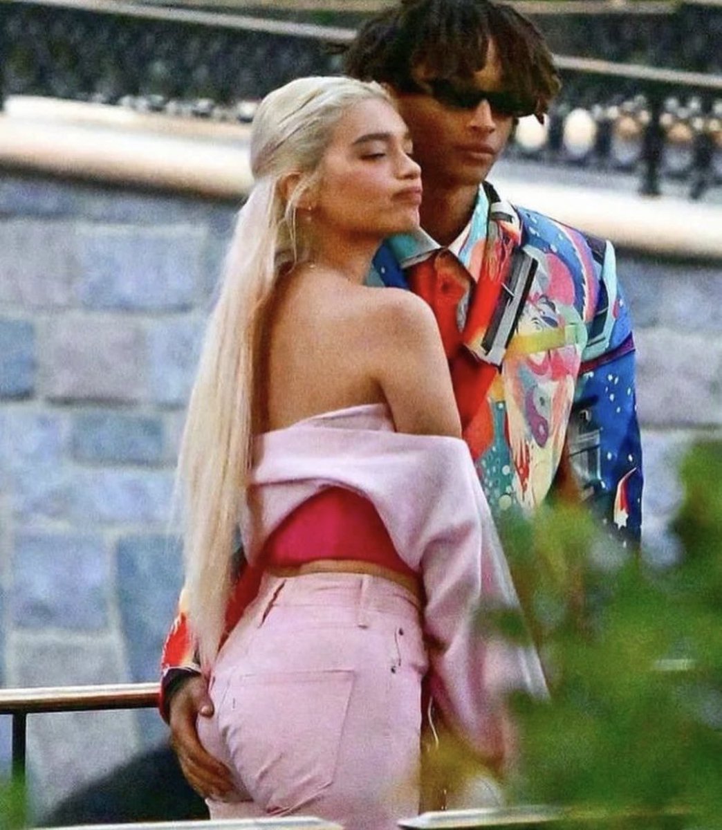 everythingjaden's tweet photo. okay mr smith https://t.co/Eis7aNxBbr