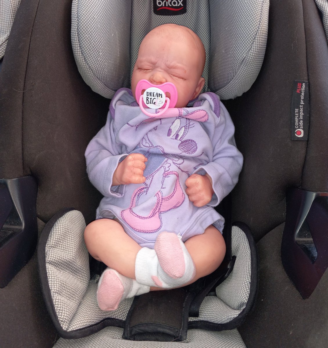 Nikki Freese (@laurenfreese5) on Twitter photo 