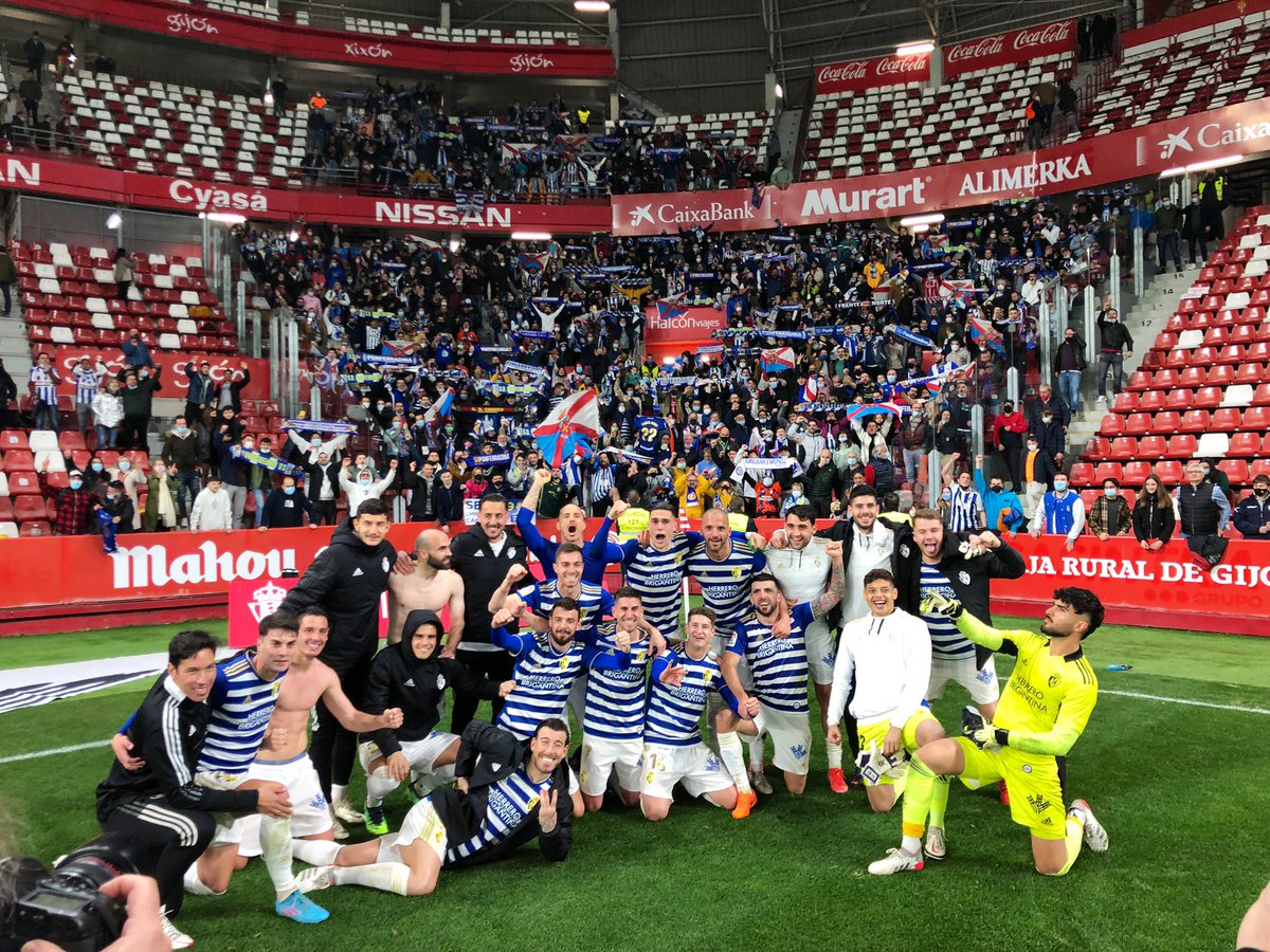 SDP_1922's tweet photo. ¡GRACIAS, GRACIAS Y MIL VECES GRACIAS! ¡Va por todos los que os habéis dejado la voz en El Molinón y por los que nos habéis dado aliento desde casa!
#Adelanteyarriba
#100AñosDeportiva https://t.co/LoTmZ7ONEG