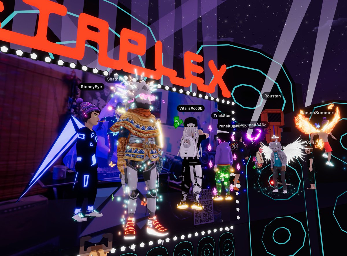 XetaDcl's tweet photo. Happy birthday @decentraland!! Been crazy watching the space evolve over the last year. @stoney_eye playing at the @xetaplex https://t.co/gETGKX8WKq https://t.co/U0fs1fIMqk