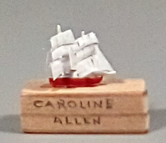 ColinMBaxter's tweet photo. Only had time to make a #LittleBrig #CarolineAllen today 1/1250 . Actual #TallShip 9.1m my #modelBoat 1cm ! @kejamieson_ @DockYardWall @OnlyBespokeUK @gosport_nci , was once a resident @HaslarMarina https://t.co/TPiTofxilt