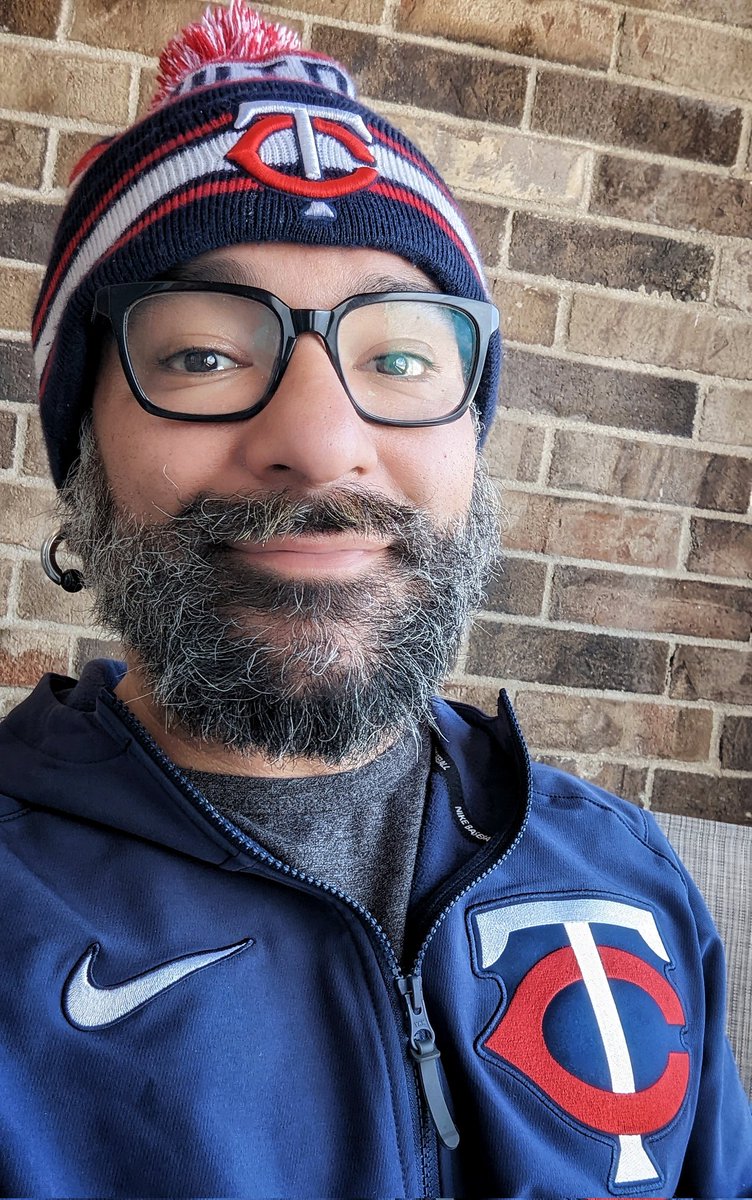 Jpizzle651's tweet photo. Hey, get it done, @mlb @Twins 
#mlbstrike #mlb #twinsbaseball #Minnesota https://t.co/5zL7QljuZM