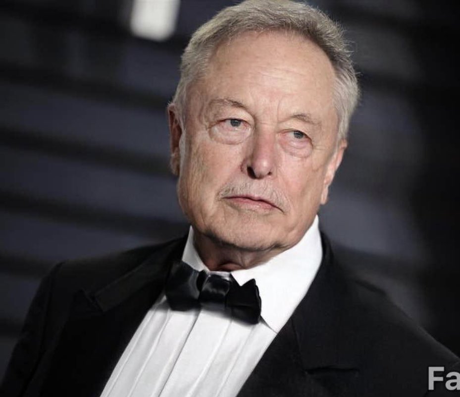 🚨 ÚLTIMA HORA |  ELON MUSK ENVEJECE DEMASIADO POR CULPA DE LA FAA

Elon Musk, fundador de SpaceX ha aparecido en una gala benéfica y se le ha visto muy envejecido.
El magnate ha mencionado "Mi apariencia se debe a los retrasos de la FAA en la revisión ambiental de Starbase."