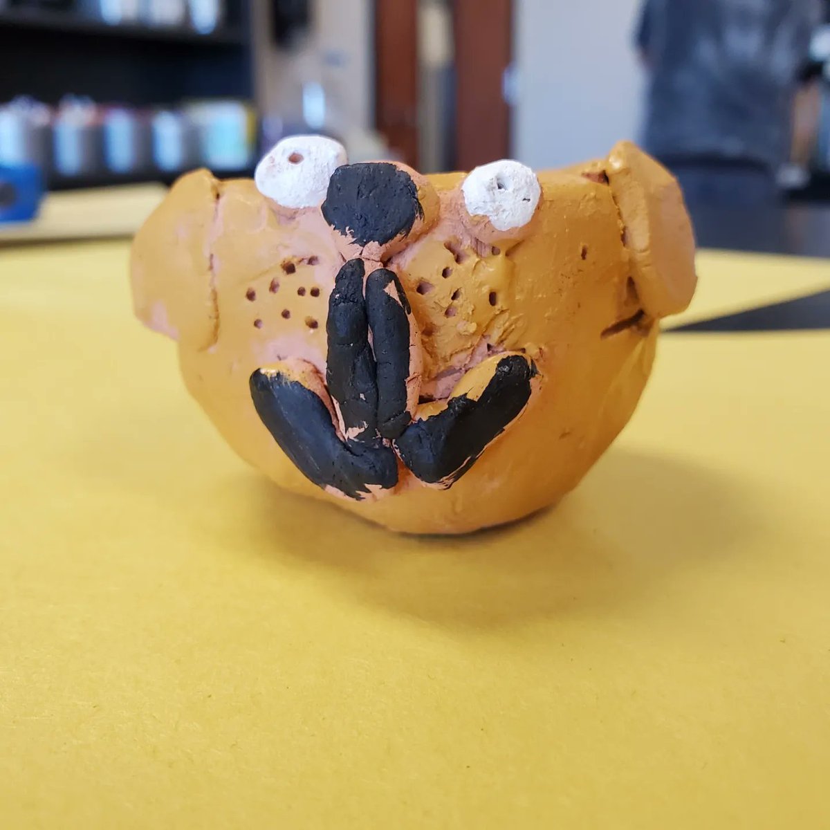 OAP_ART's tweet photo. 2nd grade pinch pot animals always make me happy! And this year, we used acrylic paint 👌
@oapetersonNISD #oapbettertogether @ptapeterson @nisdfinearts #nisdartrocks #artteacherlife #artlesson #teachersfollowteachers https://t.co/kdEVUWSgwt