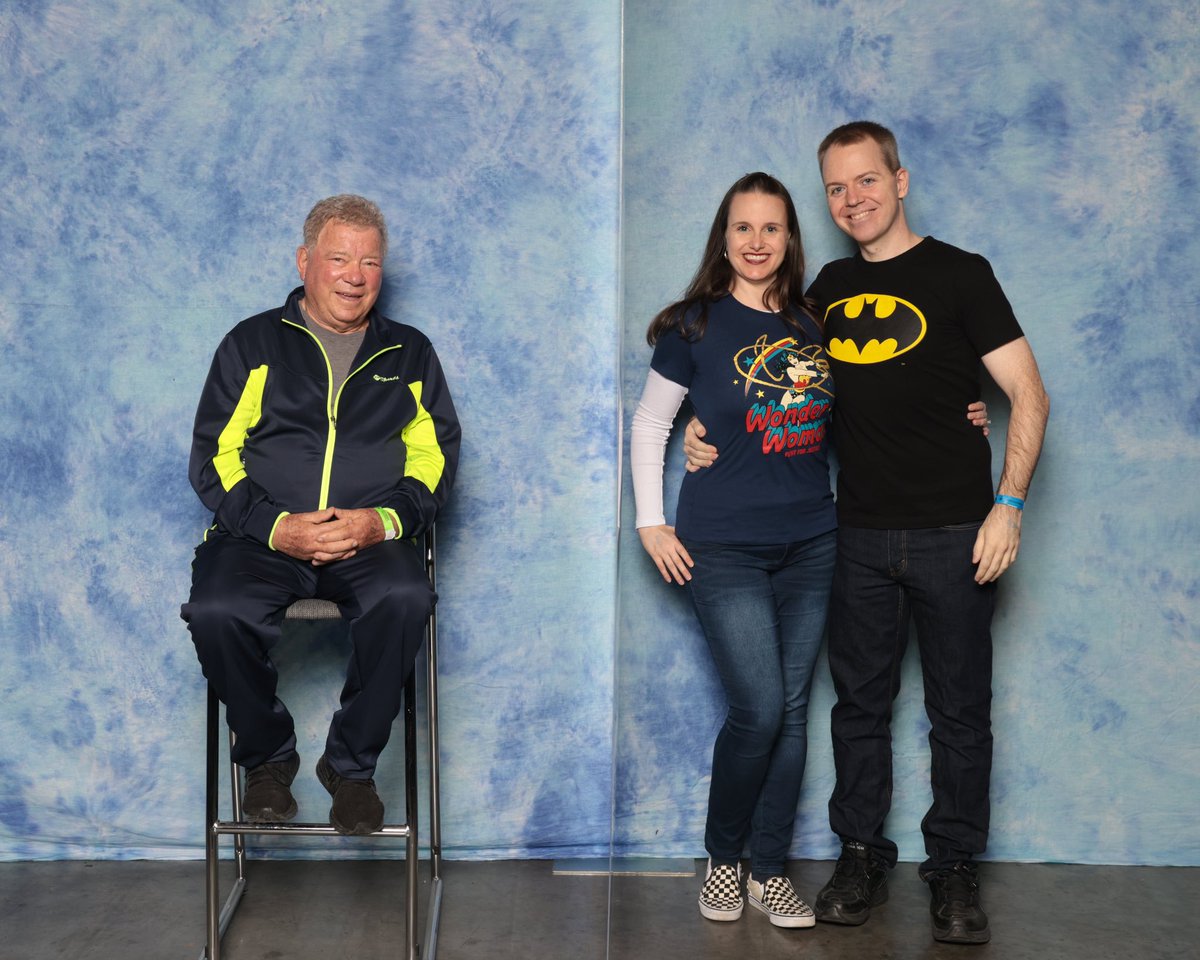 #fanexpovancouver #fanexpovancouver2022 #StarTrek #CaptainKirk