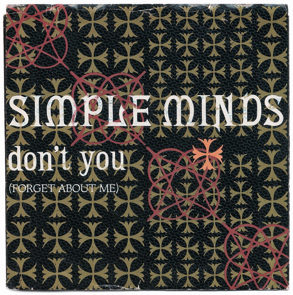 retrochenta's tweet photo. Hoy hace 37 años que la banda escocesa "Simple Minds" publicó el single de su mítico "Don't You (Forget About Me)". Formó parte de la BSO de la película “El club de los cinco”. https://t.co/0kgMratVxM