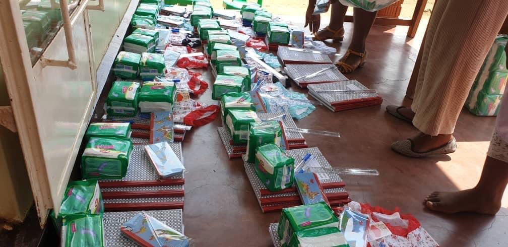 AligumaFound's tweet photo. Education around menstruation Hygiene management is one of the most important aspects for adolescents girls to feel empowered and confident.
#gilrchildprotection #slumsoccer #football #ndimwaana
https://t.co/etqTJ126Pw https://t.co/zGDMXQ4k4s