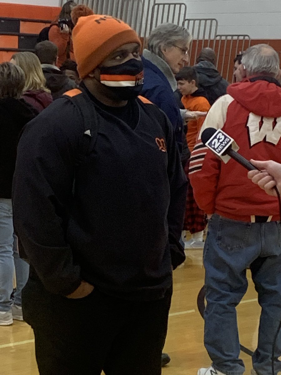 Beth Summers (@bethsummers110) on Twitter photo Welcome home Tarrone Jackson 4th@152 and Markel Baker 2A State Champ @ 126! #PretzelPride <a href="/PretzSports/">Freeport Athletics</a> <a href="/SuptAnnaAfsd145/">Anna Alvarado</a> <a href="/FSD145/">FSD145</a> Welcome home Tarrone Jackson 4th@152 and Markel Baker 2A State Champ @ 126! #PretzelPride <a href="/PretzSports/">Freeport Athletics</a> <a href="/SuptAnnaAfsd145/">Anna Alvarado</a> <a href="/FSD145/">FSD145</a>