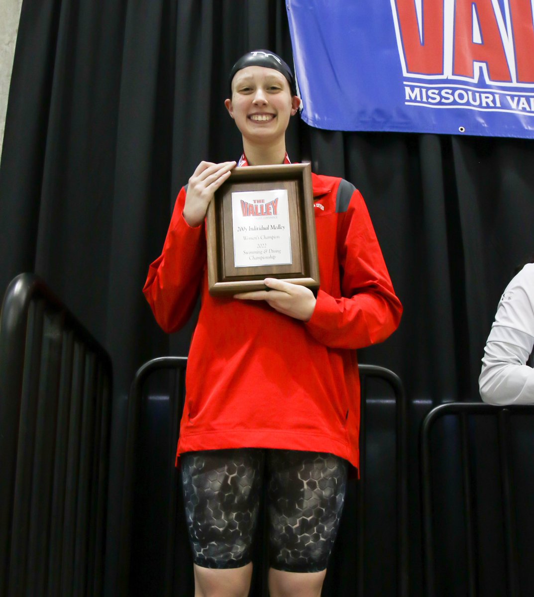 RedbirdSwimDive's tweet photo. This is a Madyson Morse appreciation post🤗
✅ 200-yard IM MVC Champ
✅ Relay School Record
✅ 200 Breaststroke School Record
✅ 1 All-MVC First Team honor 
✅ 2 All-MVC HM honors

#MVCSwimDive #redbirdSD https://t.co/kyiJSDjGt6