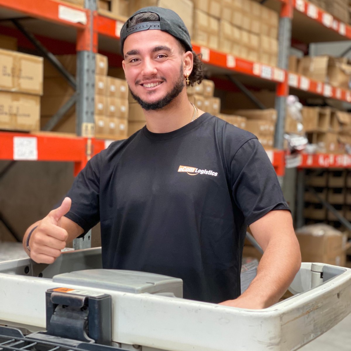 "Great things in business are never done by one person. They're done by a team of great people."

Where communication is king; we pride ourselves on our consistent and detailed communication.

For a team that cares, choose eCom Logistics:
ecomlogistics.com.au

#logistics