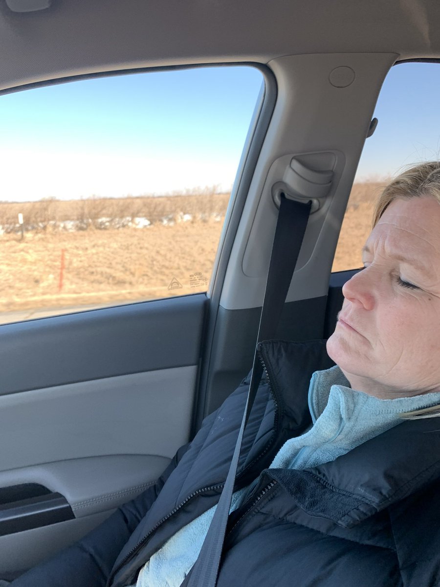 Sheri isn’t the only Grandview mom who gets exhausted cheering the boys on..  Winning is hard work..  Yeah, I might pay for this one…😂😂