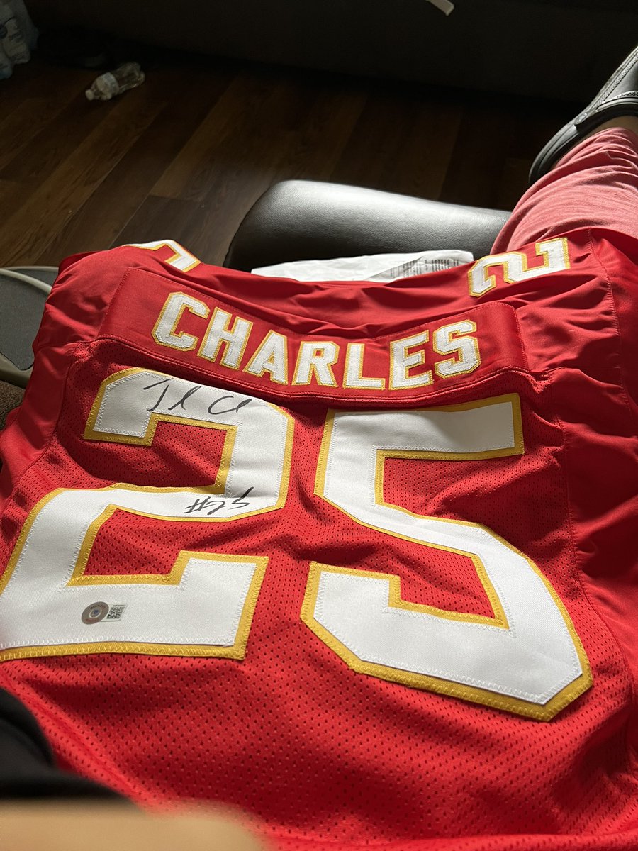 ChiefPrideWA's tweet photo. Another piece added to my collection.  #JC25 thank you @TSEKansasCity https://t.co/vjlHtxCx3S