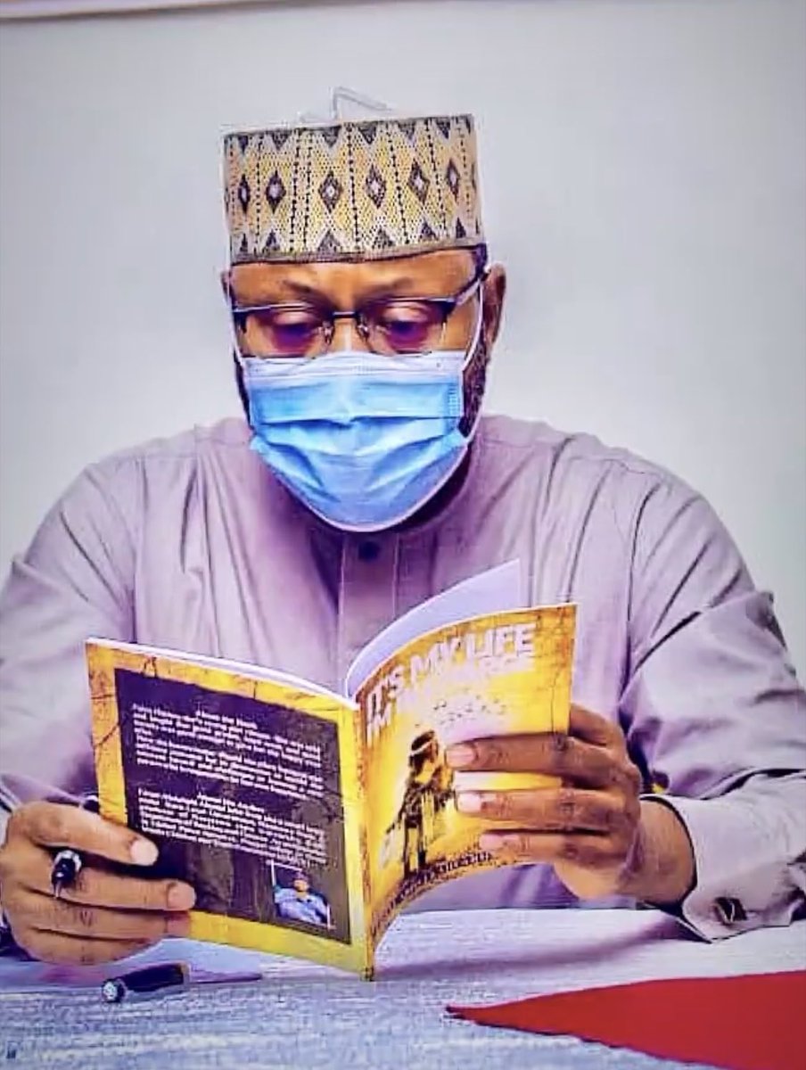 MohdHAbdullahi's tweet photo. #TheBookLaunch
📸 @CaptainShogbo https://t.co/2z3c0xOZEs