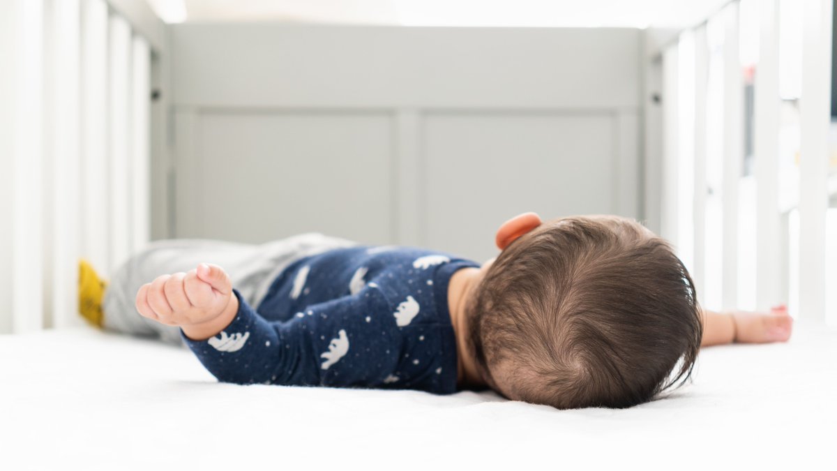 WolfsonChildren's tweet photo. Always complete & submit the registration card on your children’s products to learn about any recalls or safety updates. You will be alerted of recalls for your product, no matter how big or small. For more tips: https://t.co/o80LJRyAXc
#SleepSafely #SafeKidsNEFL https://t.co/K5zC5Sfnyv