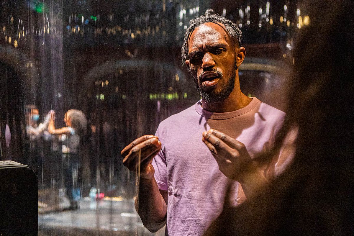 OffWestEndCom's tweet image. #OFFIES2022 #OFFIES for IDEA PERFORMANCE: finalists read by Fk Alexander @fkalexander, 2021 winner for Over the Rainbow at @southbankcentre; 2022 winners are RACHEL-LEAH HOSKER, OSELOKA OBI &amp;amp; TERRY O'DONOVAN,  for Skin Hunger from @danteordie at @StoneNest_LD – congrats!