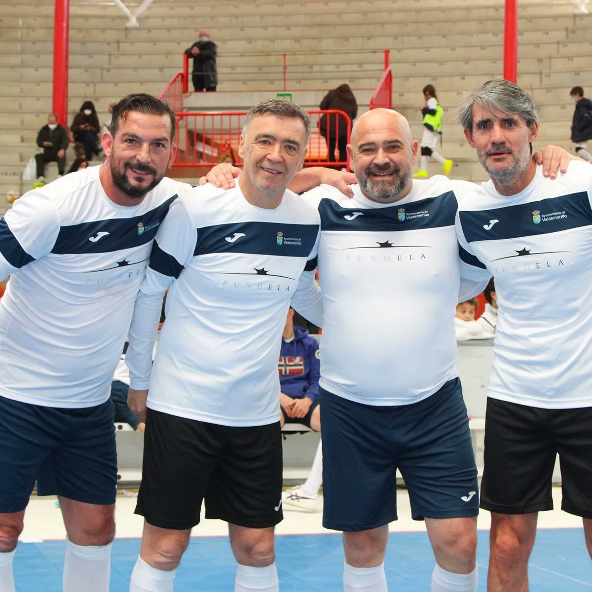 FUNDELA1's tweet photo. Un día increíble en el que todos teníamos un mismo propósito, ganarle el partido a la ELA
Gracias a todas esas personas maravillosas que siempre están dispuestas a echar una mano a favor de la investigación 
#PorUnMundoSinELA #ELA #ALS #MND
@ValdemorilloAyt https://t.co/Jb0wEhT9TD