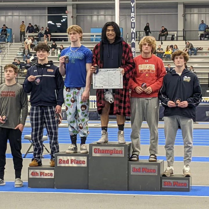 Congratulations to Ethan Baker on 3rd place at States!! ❤️💛