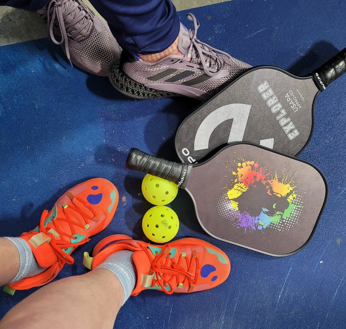 Maura_SUP's tweet photo. I missed some days, back for day 20. #theseshoes debut of pickleball team w @TKKeeney. We are Shake and Bake! #splodzDPC @Splodz https://t.co/Jt2lwaW0ji
