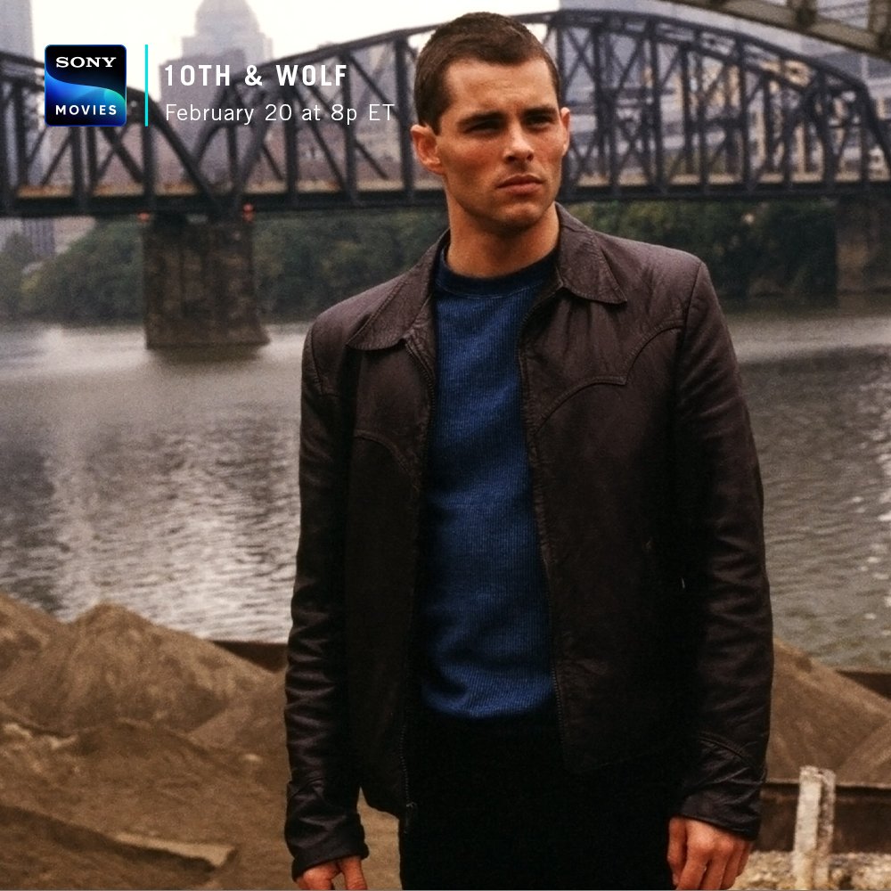 SonyMoviesTV's tweet photo. The son of a hitman infiltrates the mob — in a story by #JosephPistone, the real "Donnie Brasco."

#JamesMarsden in the @SonyMoviesTV premiere of 10TH &amp; WOLF (2006) — 8p ET https://t.co/aL8gsl5fKD