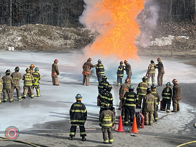 MassDFS's tweet photo. #Recruits from Call/Vol #Class096 (Leicester) spent yesterday at the gas school in #DFSStow. Recruits under the supervision of MFA instructors received training in using dry chemical extinguishers to handle a Liquefied Natural Gas (LNG) fire. https://t.co/O0ASYsJMNs