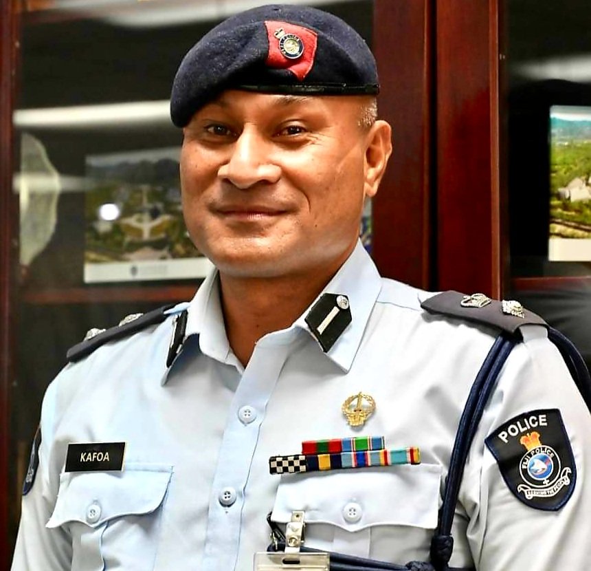 Thanks to the <a href="/USEmbassySuva/">U.S. Embassy Suva</a> and the Pacific Islands Chiefs of Police, the Deputy DPC West SP Aisake Kafoa will be ✈️ to Hawaii to attend a 6-week security-cooperation course at the <a href="/APCSS/">DKI APCSS</a> 

More info: police.gov.fj/view/1748

#partnership #regionalcooperation