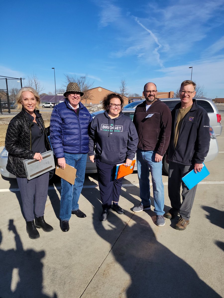 DrGlennHurst's tweet photo. Thanks @DallasCoDem for hosting a petition drive in Waukee! https://t.co/fb85IJEj2K