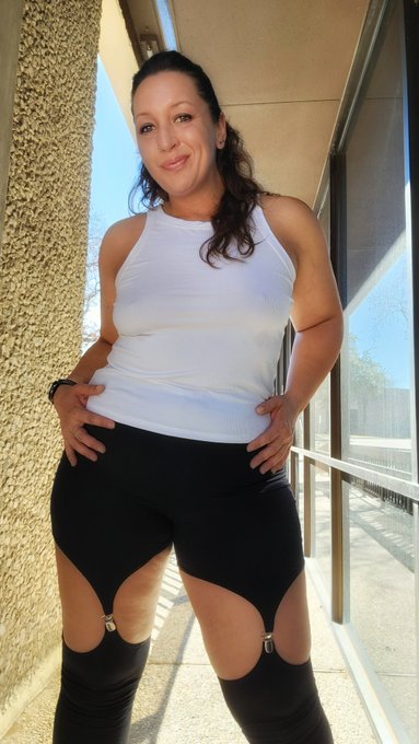 Guys, I really really want this mat. So hurry and go subscribe to my OF! The next few get 7 days free<a href="/tag/flash"class="tags"><span>#flash</span></a><a href="/tag/sunday"class="tags"><span>#sunday</span></a><a href="/tag/playtime"class="tags"><span>#playtime</span></a><a href="/tag/milf"class="tags"><span>#milf</span></a><a href="/tag/of"class="tags"><span>#of</span></a><a href="/tag/tits"class="tags"><span>#tits</span></a><a href="/tag/hotmom"class="tags"><span>#hotmom</span></a>