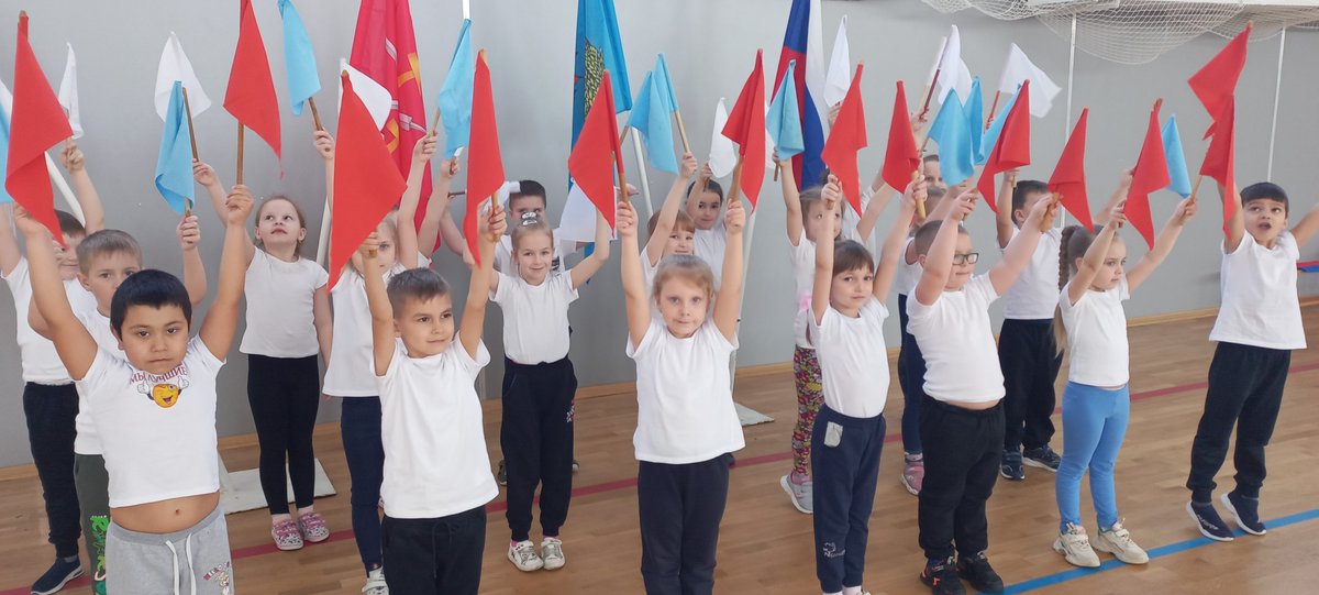 4sad4's tweet image. @admin1147
 Ребята поддержали наших спортсменов в Пекине youtu.be/EiW9BWKZR_o