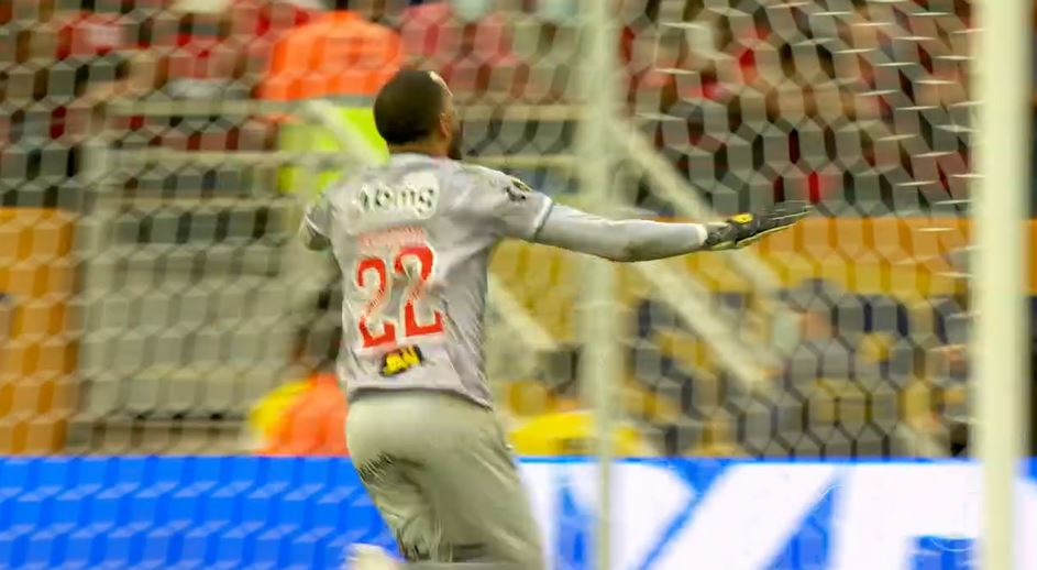 É CAMPEÃÃÃÃOOOOO!!! 🏆

Atlético-MG vence o Flamengo nos pênaltis e conquista a Supercopa do Brasil.

Papa títulos demais o Galão da Massa!

➡️ glo.bo/3td6FL5