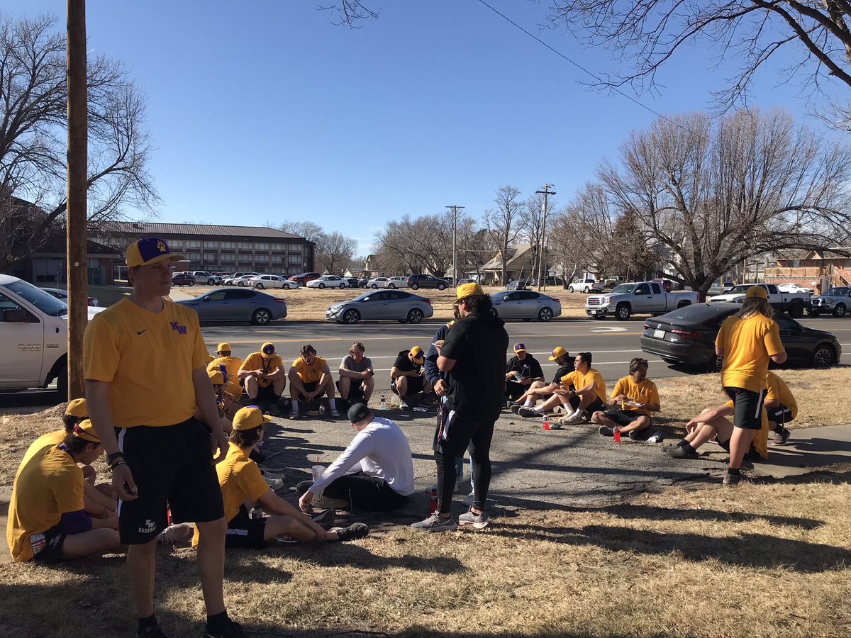 coachpastornick's tweet photo. The day started with the entire team and staff showing up for church. 138 hotdogs later, it was a great day! @KWUBaseball #rollyotes #yotesalive #teamchaplain https://t.co/npE7MGxRNS