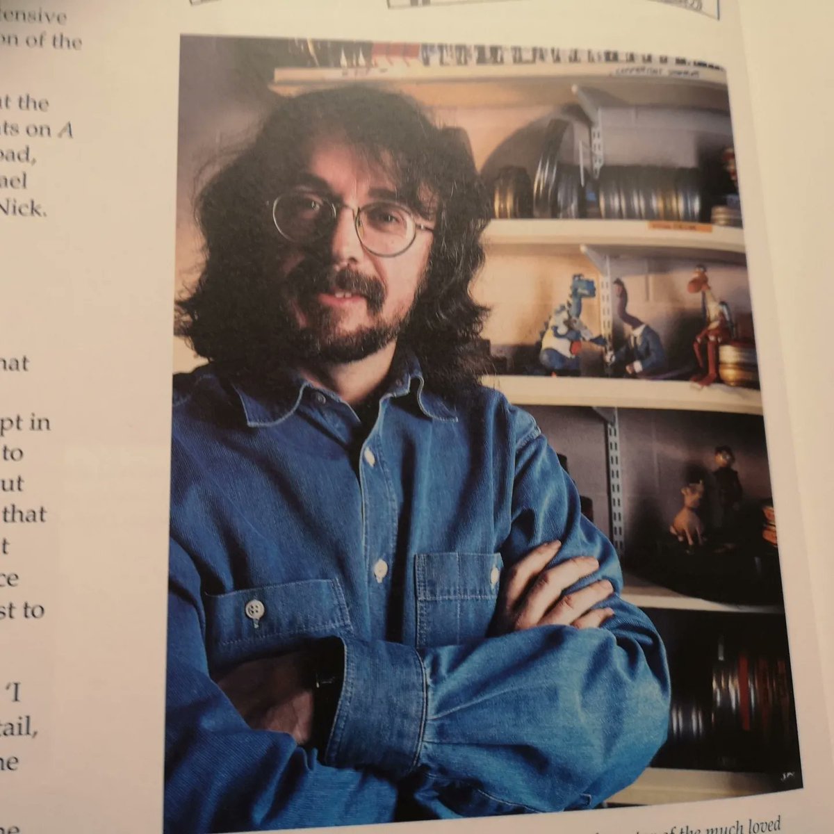 Got a cool gift today. It contains a copy of the entire storyboard to "A Close Shave" within it. It also includes a photo of a young <a href="/PeteLordAardman/">Peter Lord</a> #wallaceandgromit #acloseshave