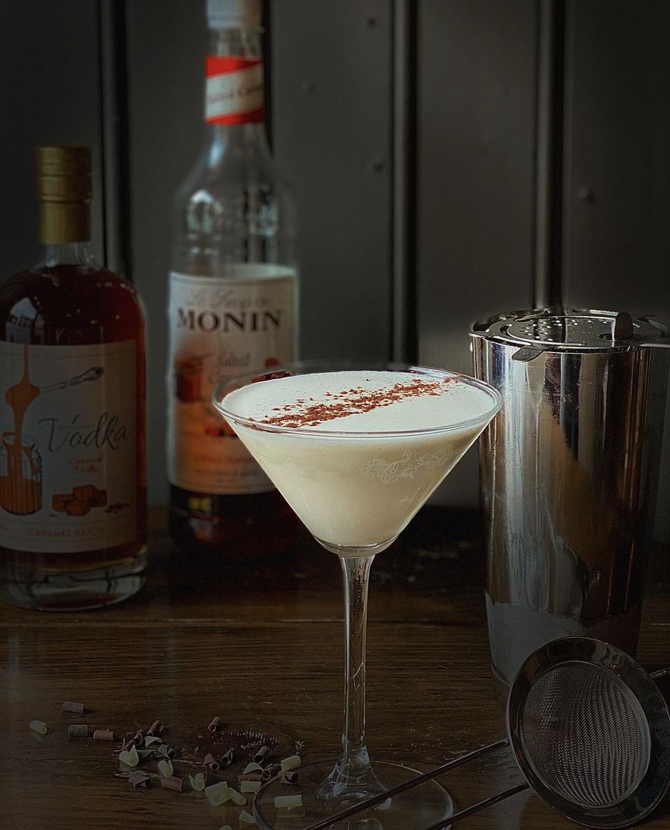 Grantham’s Caramel Vodka combines with <a href="/Licor43UK/">Licor 43 UK</a> and <a href="/MoninUSA/">Monin USA</a> Salted Caramel Syrup to give our Salted Caramel Martini the finest finish🍸🤤 shake up with some cream and there you have it!🌟 

Buy a bottle of our Caramel Vodka online at curiouscocktailclub.co.uk🍸 #cocktail #vodka