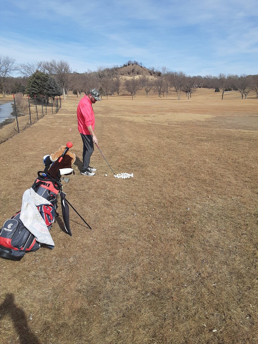 February 20th and I'm outside hitting the range. Helps that my brother has some connections. Back to Midwest reality tomorrow.
