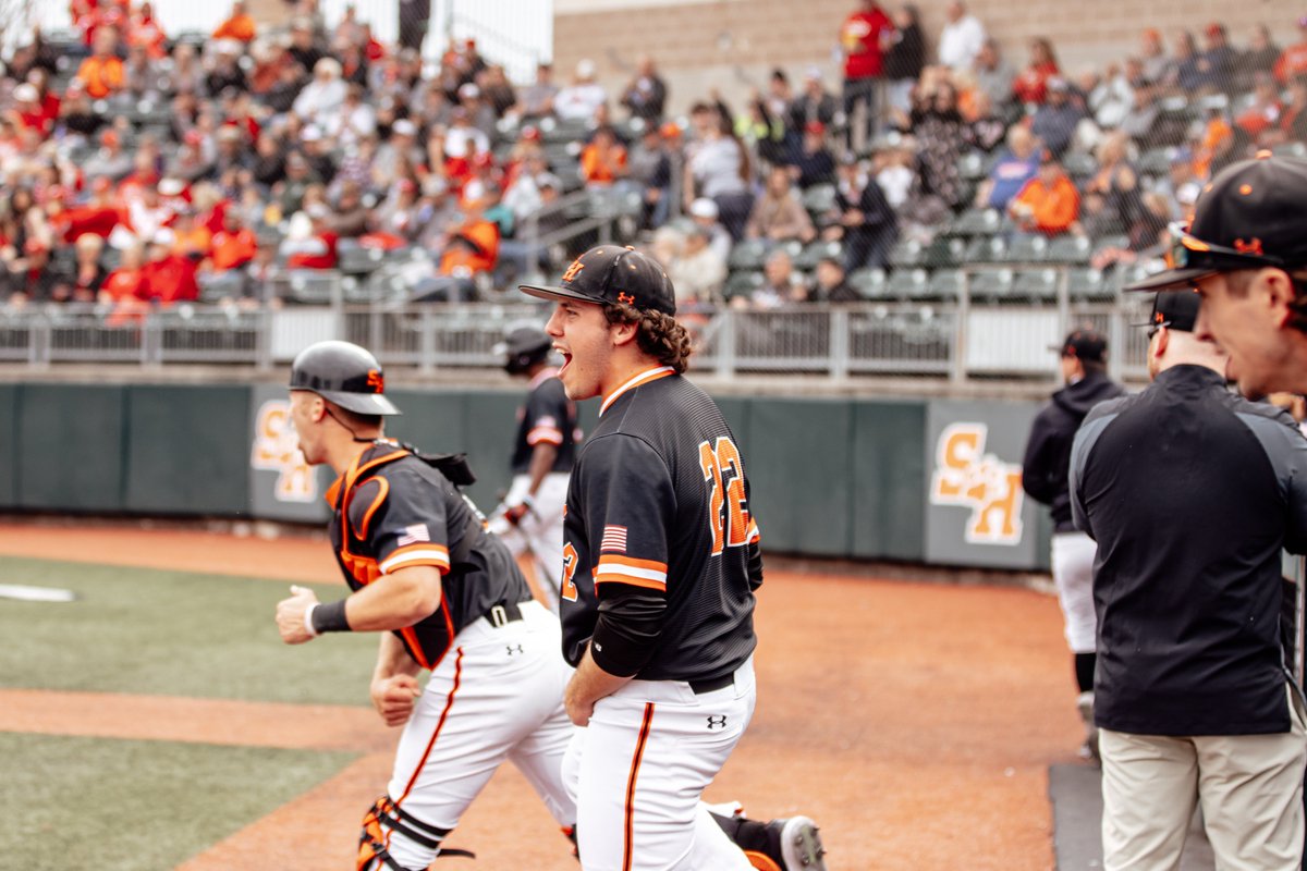 BearkatsBSB's tweet photo. Go Big Orange 🍊

#EatEmUpKats https://t.co/88QN02ix5O