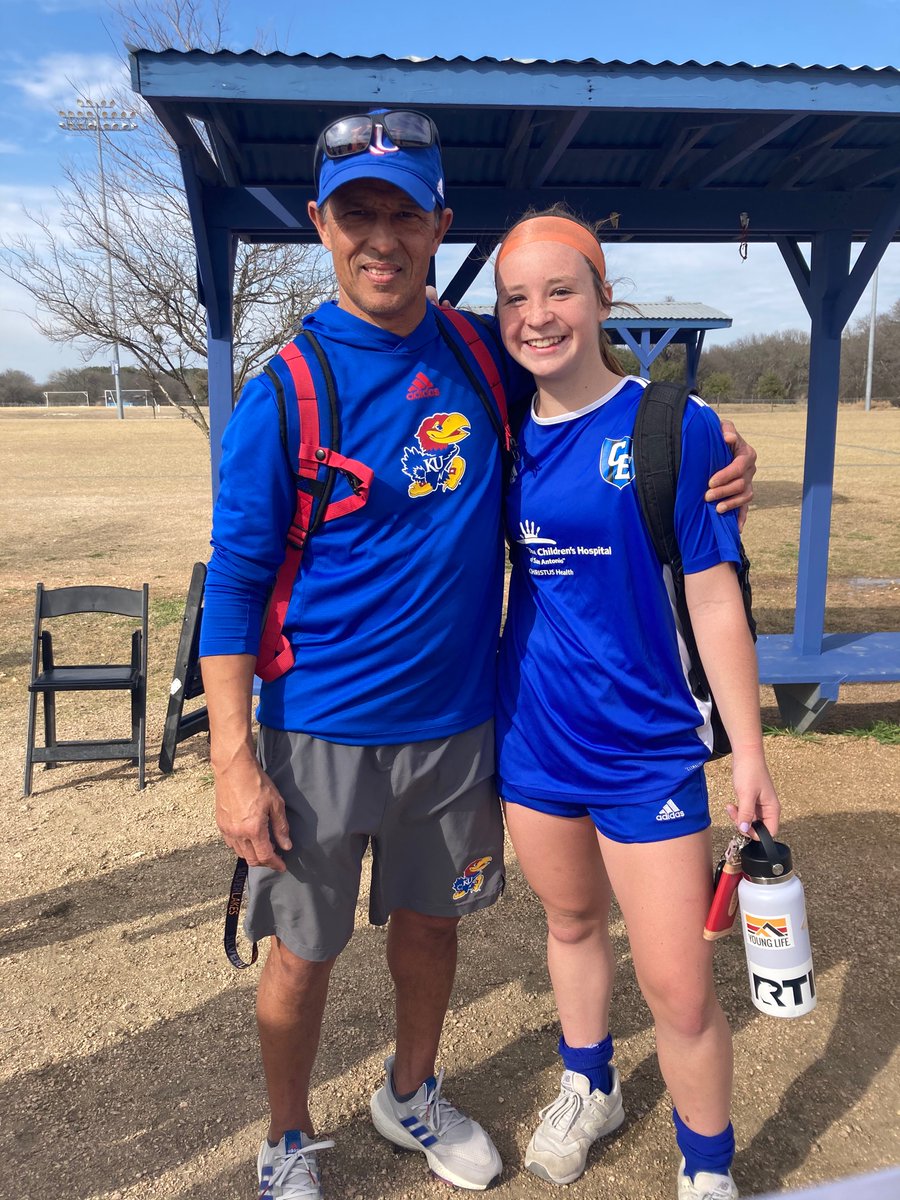 sadie bell tweet media
