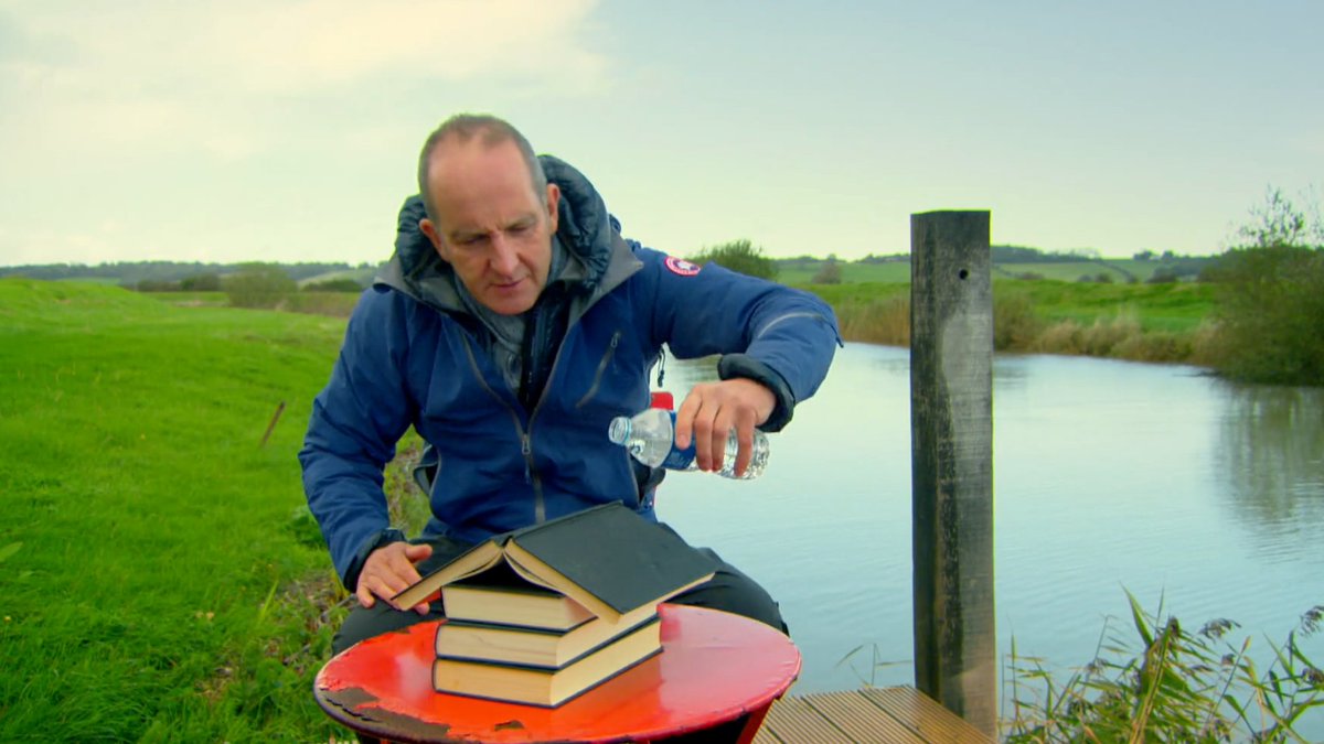 No Context Grand Designs (@ukgranddesigns) on Twitter photo 