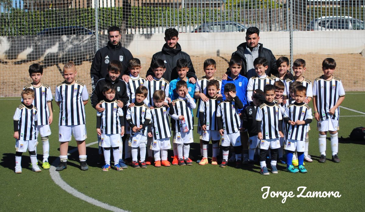 juanjocaro3's tweet photo. 💪🏽⚪️⚫️ @RivasNanita https://t.co/M3J4qieqLB