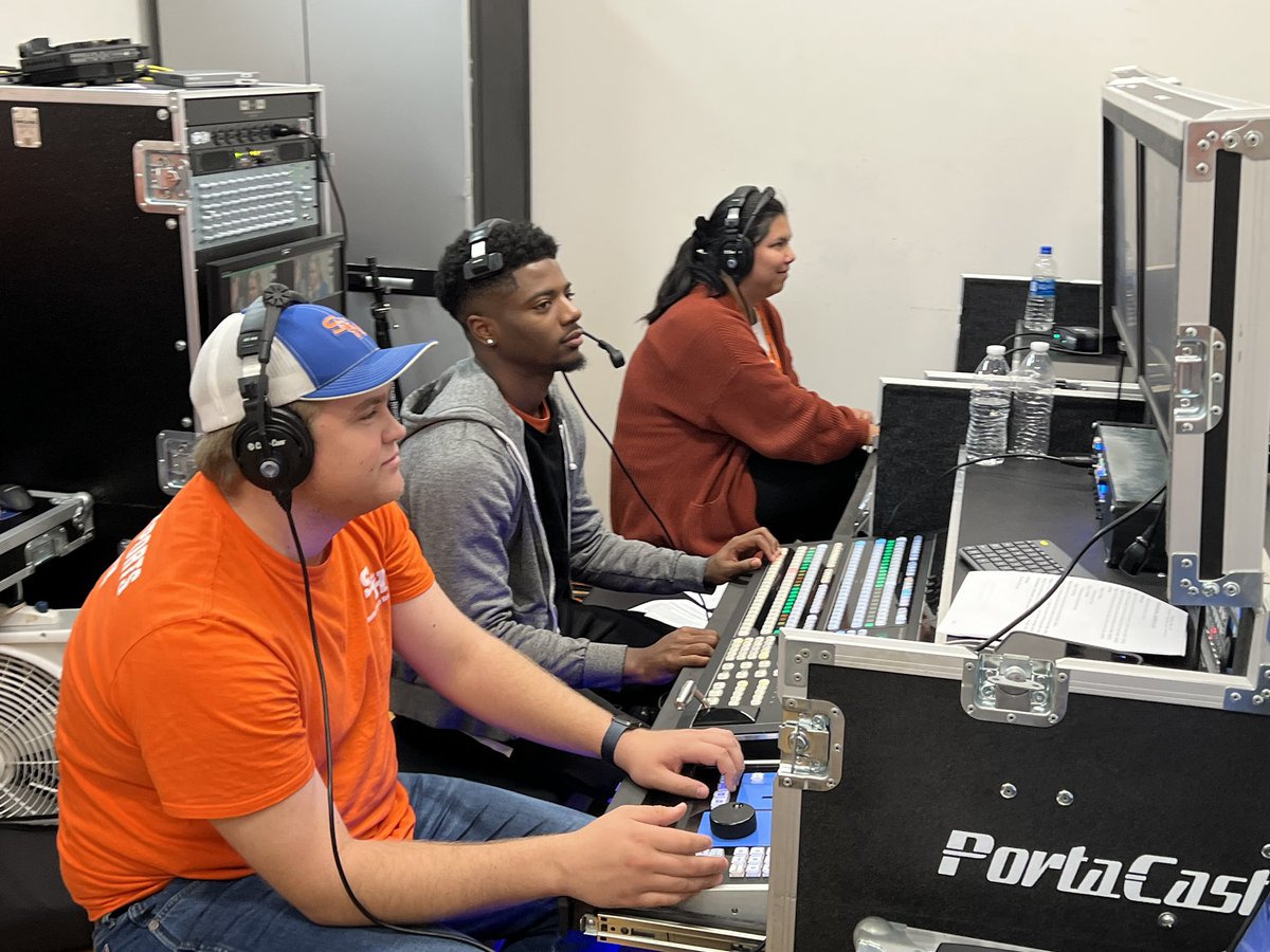 sheridonmcgrew's tweet photo. What an event filled week for @BearkatSports and @BearkatVid https://t.co/RuPiBMEPCI