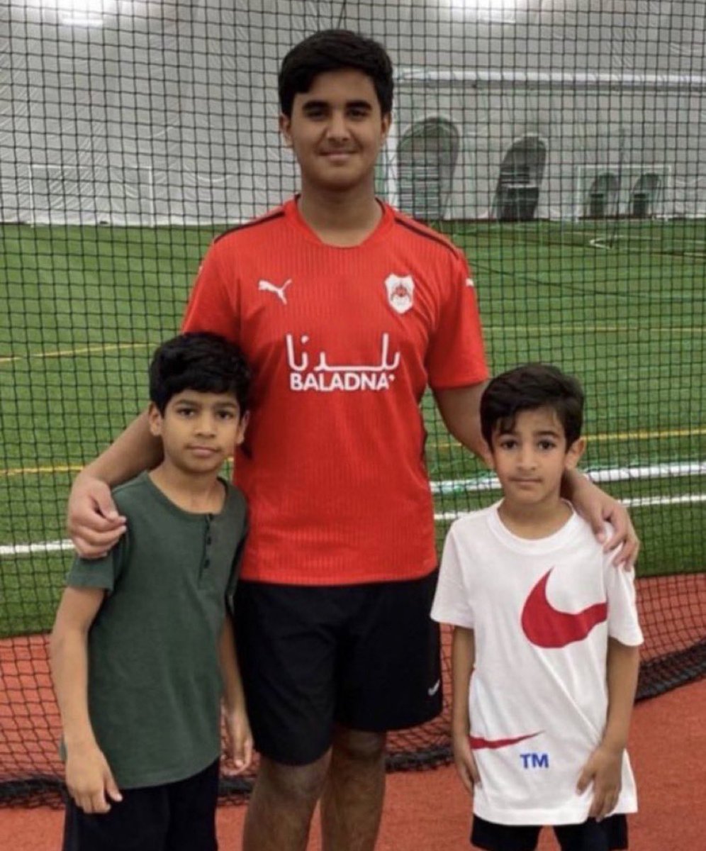 _sbs96's tweet photo. الشيخ حمد بن تميم ال ثاني #الريان ❤️🖤 https://t.co/Zfcil7QDMh