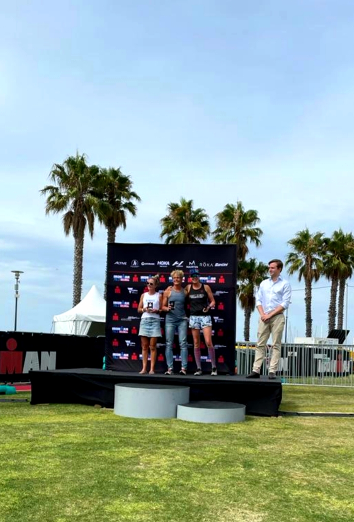 LabZenker's tweet image. #notscience but too stoked not to share: a big win at #Ironman 70.3 (1.9km swim, 90km bike, 21.1km run) in Geelong for me yesterday and qualification for the World Championships in St. George, Utah in October 2022. Missed racing so much! Big year ahead. @ARMI_Labs @MonashUni