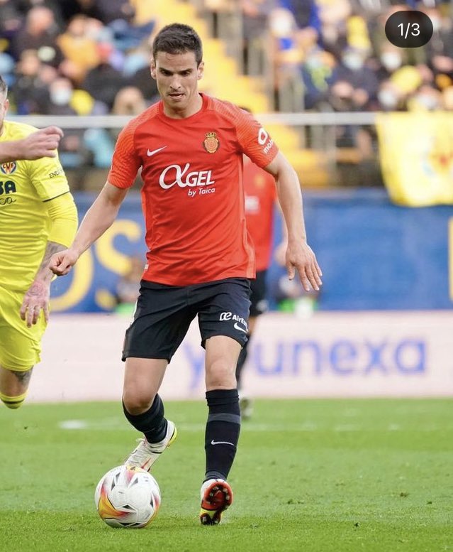 os propongo a todos el sábado en Son Moix mostrarle todo nuestro apoyo a Ruiz de Galarreta con una ovación en el minuto 4. Gala es de los nuestros, se lo merece. Dadle retweet todos para que lo sepa la mayor gente posible🙏🔴⚫️