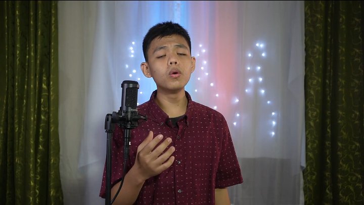 ErickLavarias's tweet photo. Through the years 🎶
Salamat sa Dios!
To God be the Glory!

#SKLE
#SLNIA https://t.co/E4QkexUMgs