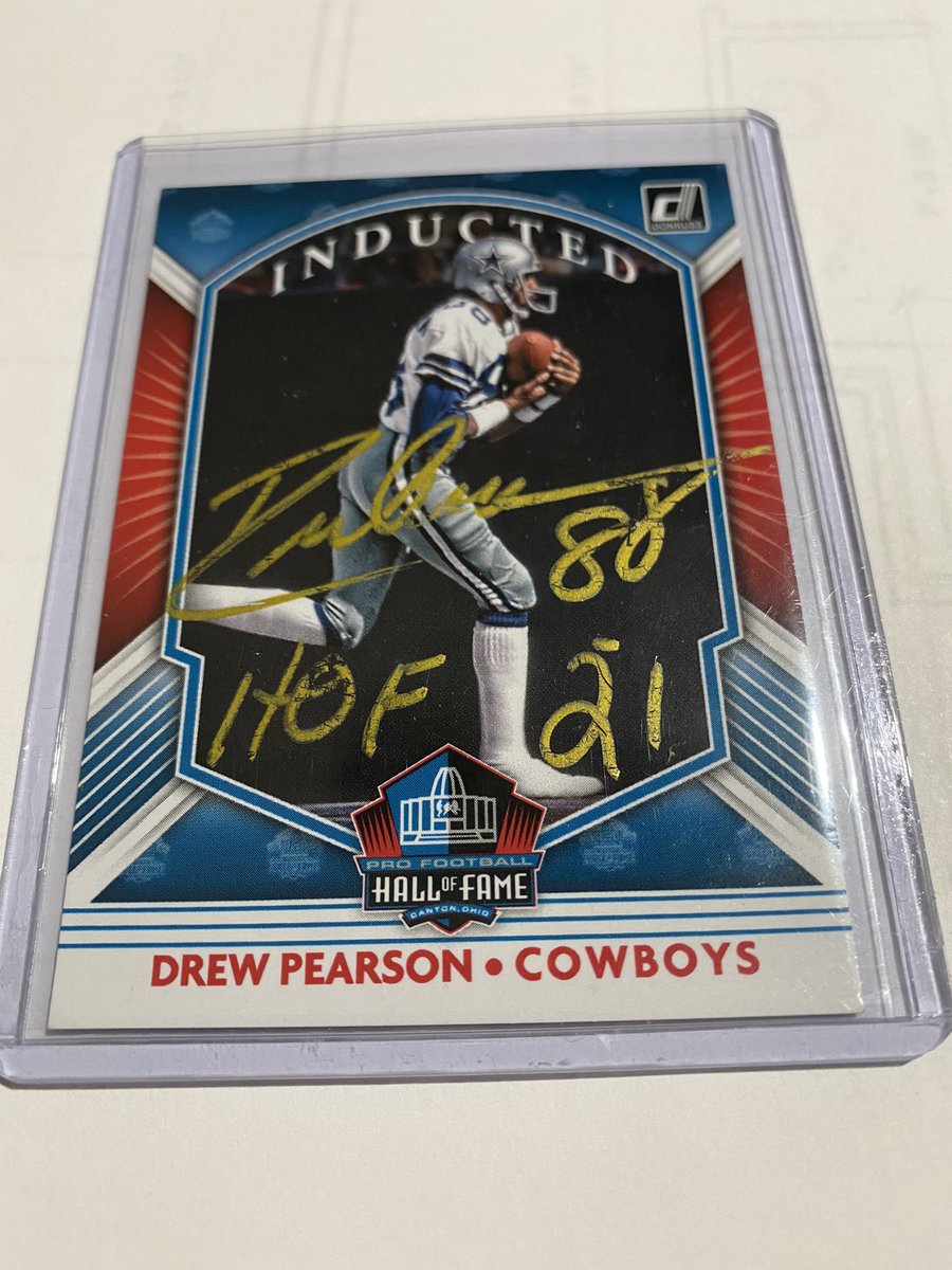 sportsguy_TO's tweet photo. The Original 88 being his usual kind self this weekend in North Texas. Got his autograph in ‘83 and now in 2022. Congrats on the @ProFootballHOF @88DrewPearson #DallasCowboys #Original88 #Clutch #HutHut https://t.co/qf5s3atbXO
